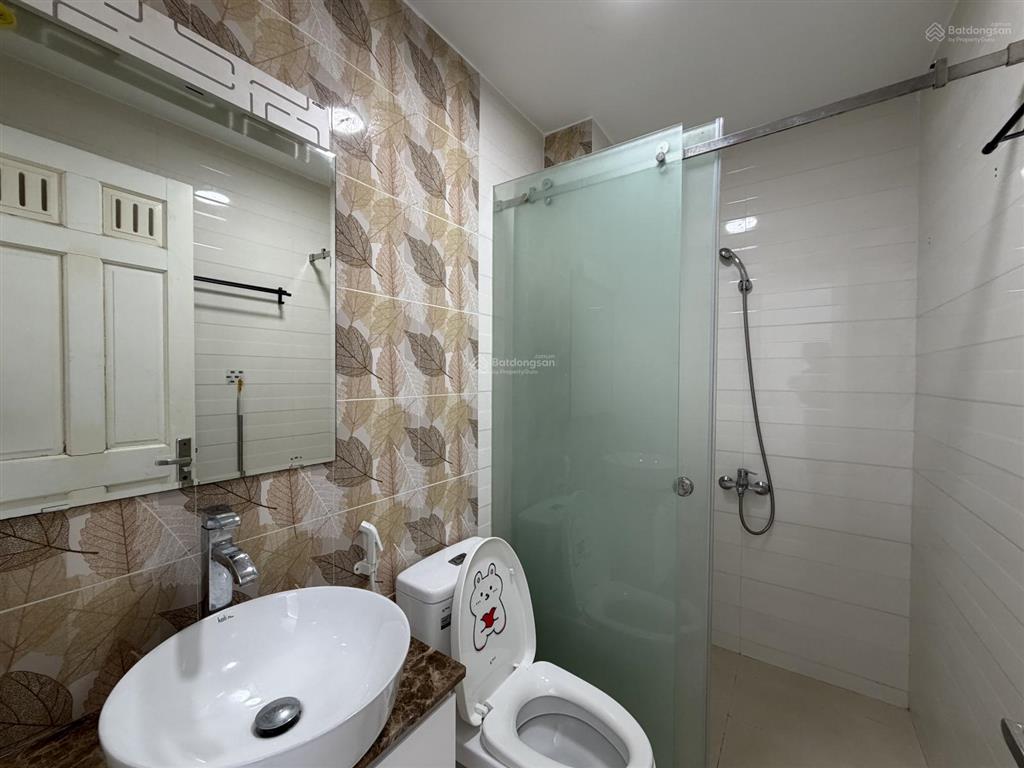 Căn hộ 1pn ban công nguyên tầng 4 ngay ga sài gòn q3 full nt trống sẵn xem ngay giáp q1  q10