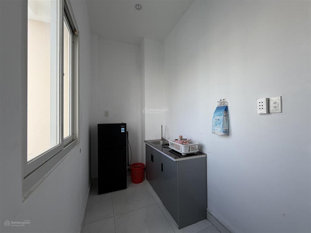 Căn hộ 1pn ban công nguyên tầng 4 ngay ga sài gòn q3 full nt trống sẵn xem ngay giáp q1  q10