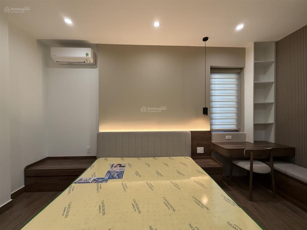 Cho thuê căn hộ 1pn ban công new 100% full nội thất cao cấp  tân định q1 thang máy  mặt tiền