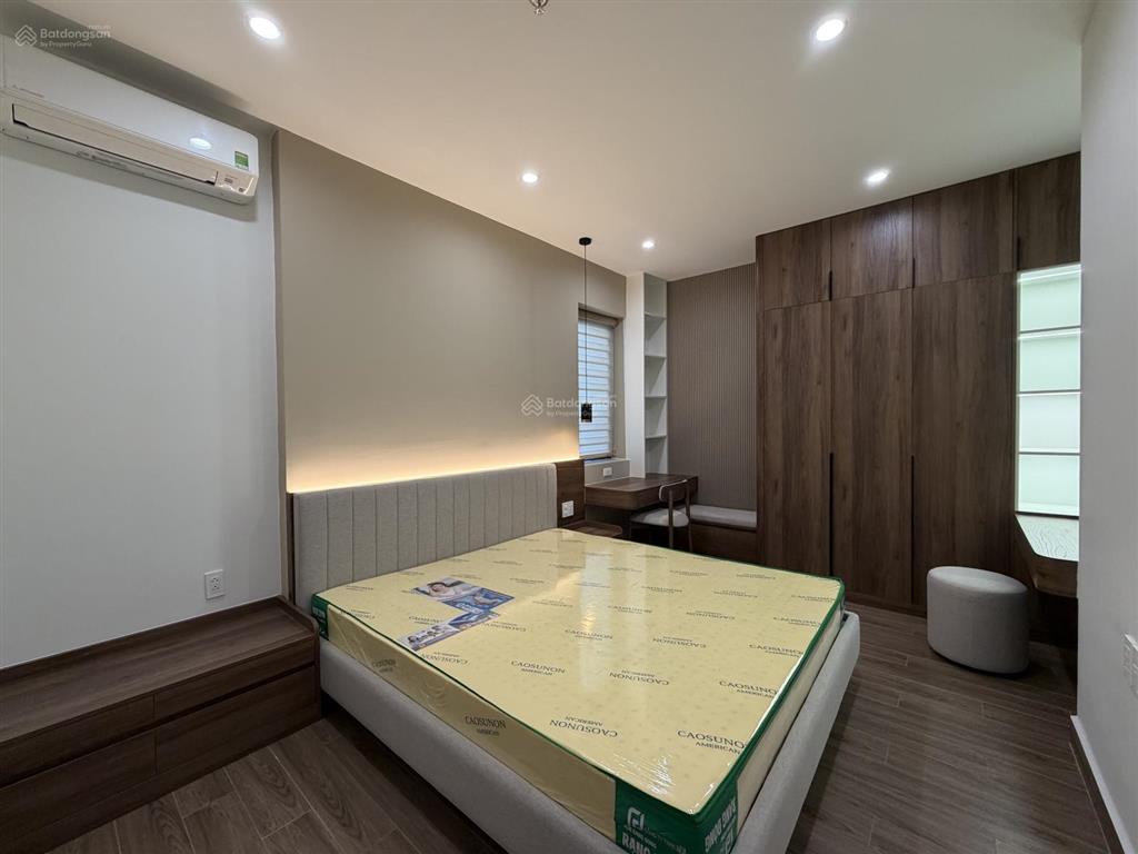 Cho thuê căn hộ 1pn ban công new 100% full nội thất cao cấp  tân định q1 thang máy  mặt tiền