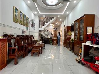 Bán nhà phạm văn bạch  4x12m  hẻm thông  2 tầng đúc  gần mặt tiền  nhà mới  chỉ 4,x tỷ