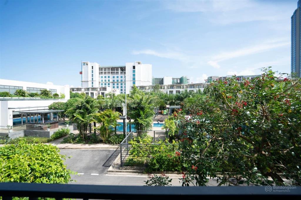 Bán villa lotus residences căn góc 3 mặt thoáng gần bãi tắm trung tâm du lịch bãi cháy, hạ long