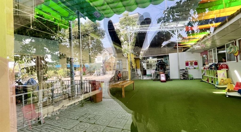 Lô đất góc 2 mặt tiền khu tái định cư phước thiện q9. đối diện vinhomes, dt 338m2 tc, giá 28 tỷ tl