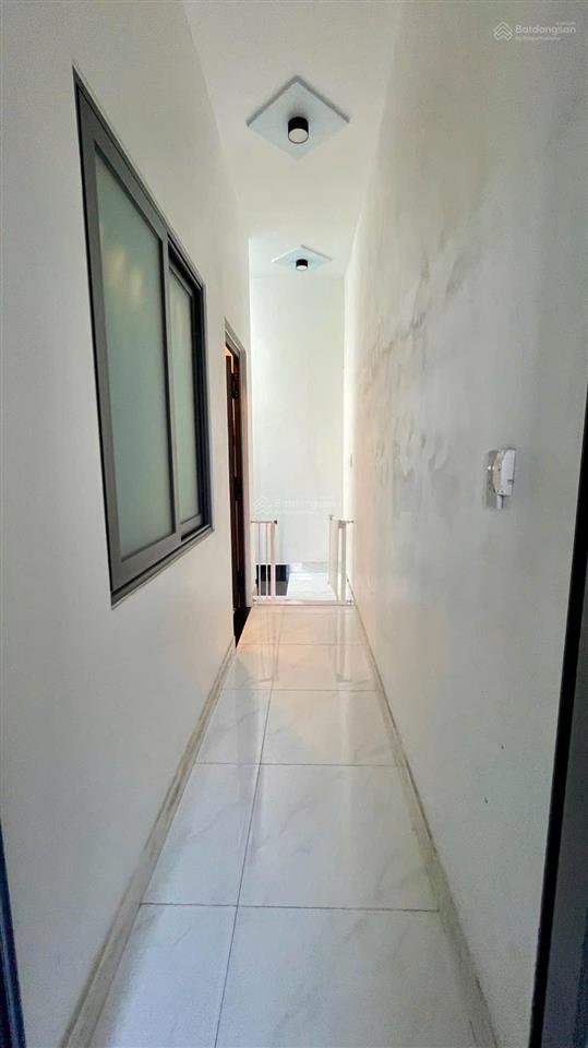 Nhanh mới kịp  1 căn duy nhất  2 tầng mới, chỉ 3, x tỷ tl, đường số 8, ngay đông tăng long q9.