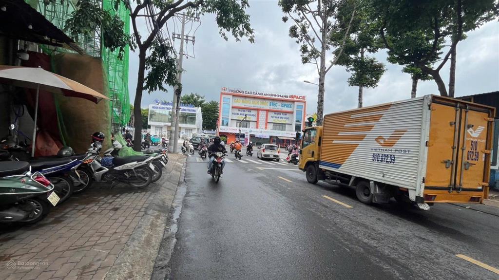Sát mặt tiền võ văn ngân thủ đức  nhà 2 tầng 86,6m2 thổ cư 2pn chỉ 6, x tỷ còn bớt