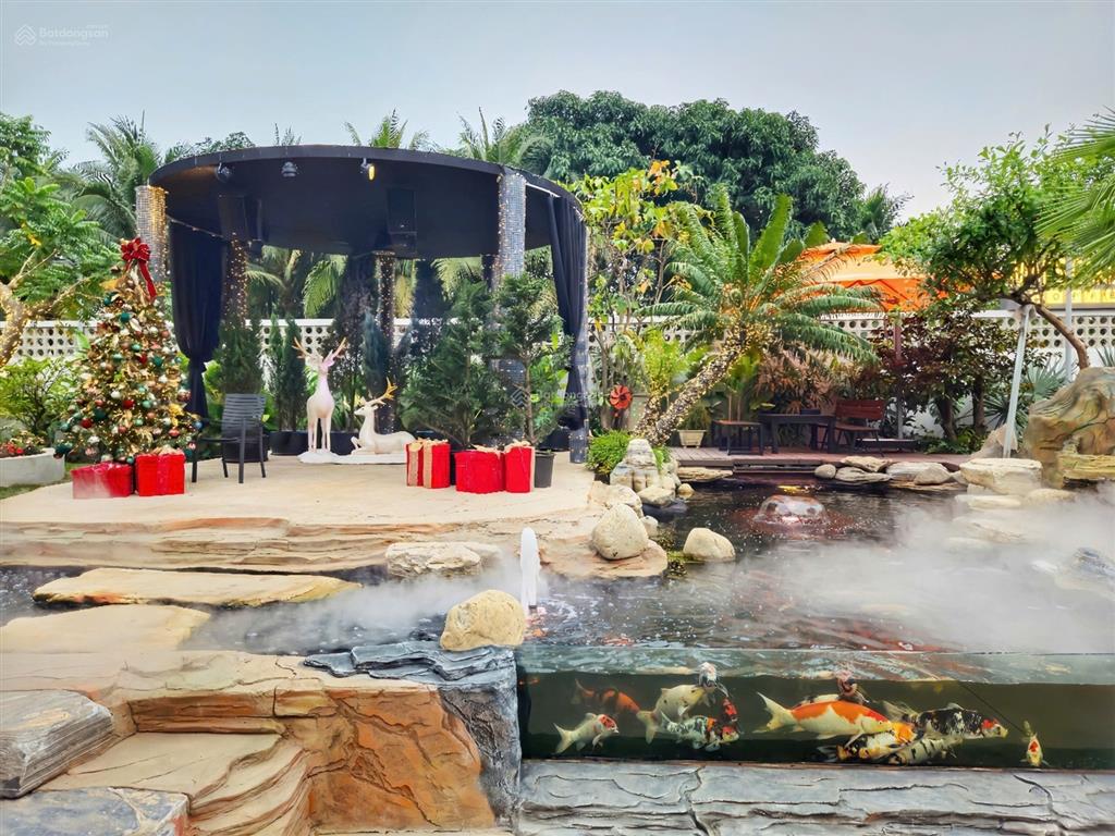 Long thuận  mặt tiền đường kinh doanh  giáp phim trường  dt 2000m2  chỉ 50 tỷ còn bớt