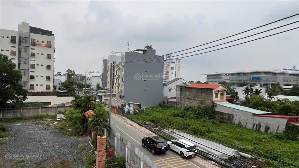 Nhà mặt tiền kd võ văn hát, ngay trường đh tài chính marketing, 123m2, 3 lầu, 10,3 tỷ tl.