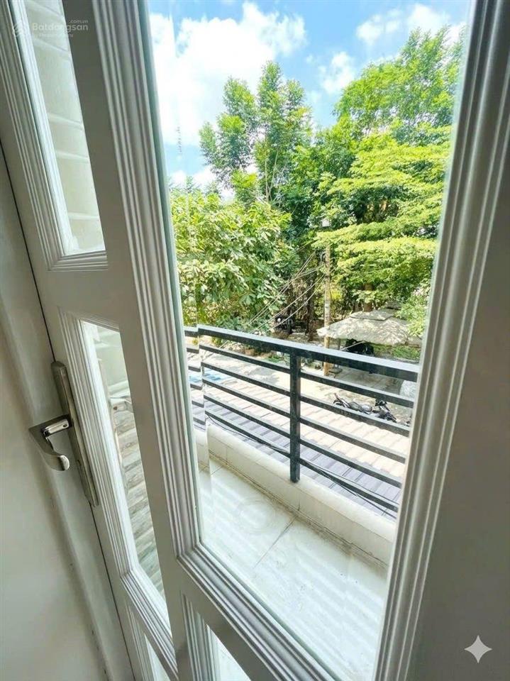 Bán nhà mới hxt 8m phạm văn chiêu 68m2x3 tầng 7tỷ69
