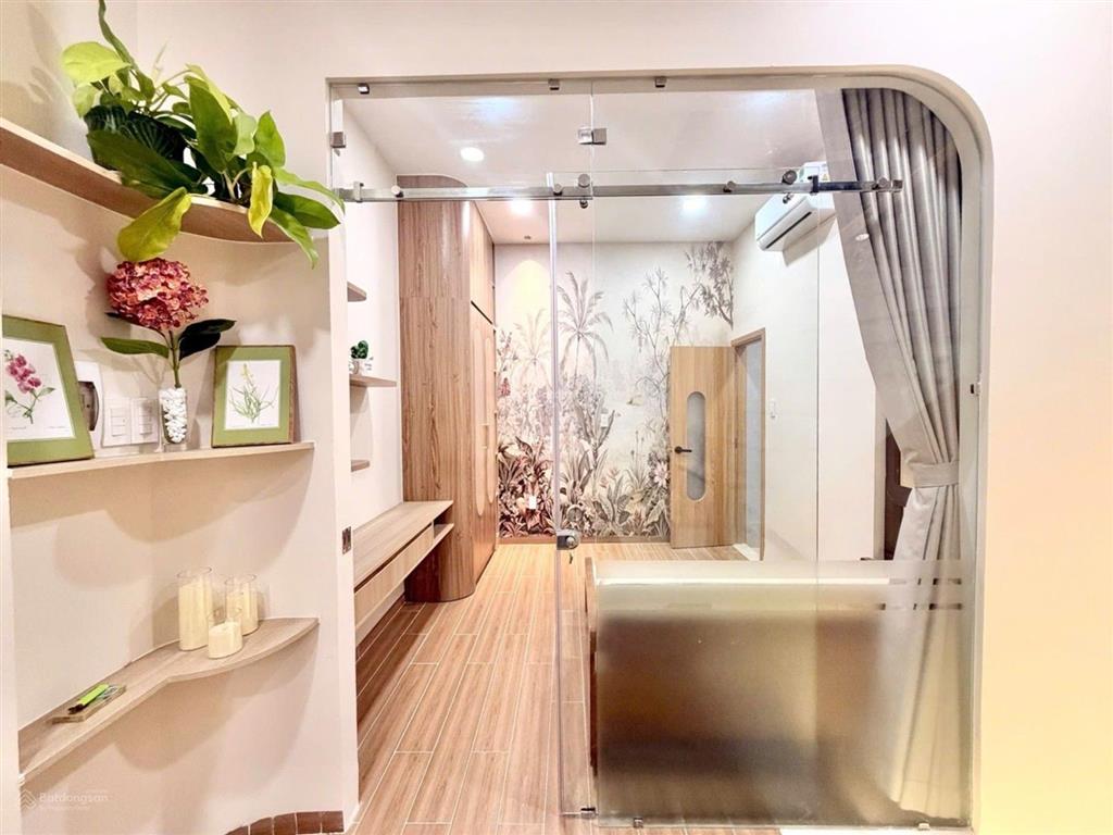 Bán nhà mới trần thánh tông gần trường chinh tân bình, hxh, 50m2 x 4 tầng 8t39