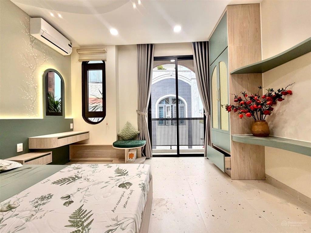 Bán nhà mới trần thánh tông gần trường chinh tân bình, hxh, 50m2 x 4 tầng 8t39
