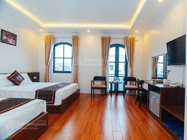 Bán khách sạn 28 phòng sun premier village khu 7 màu hạ long