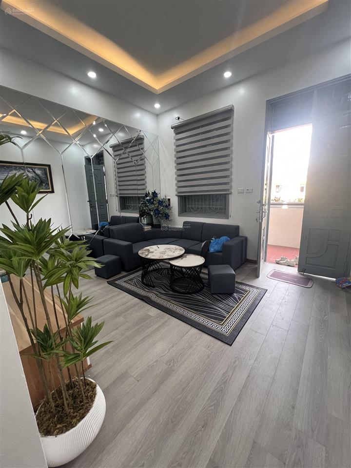 Tt chuẩn giá chuẩn, bán căn hộ bộ tư lệnh biên phòng ngõ 120 trần bình, 80m2, 3 ngủ, 2vs