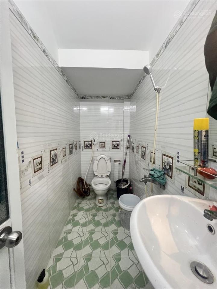 Bán nhà tx38  quận 12  hẻm xe tải 122m2  2 tầng  4pn 4wc  giá chỉ 5tỷ1