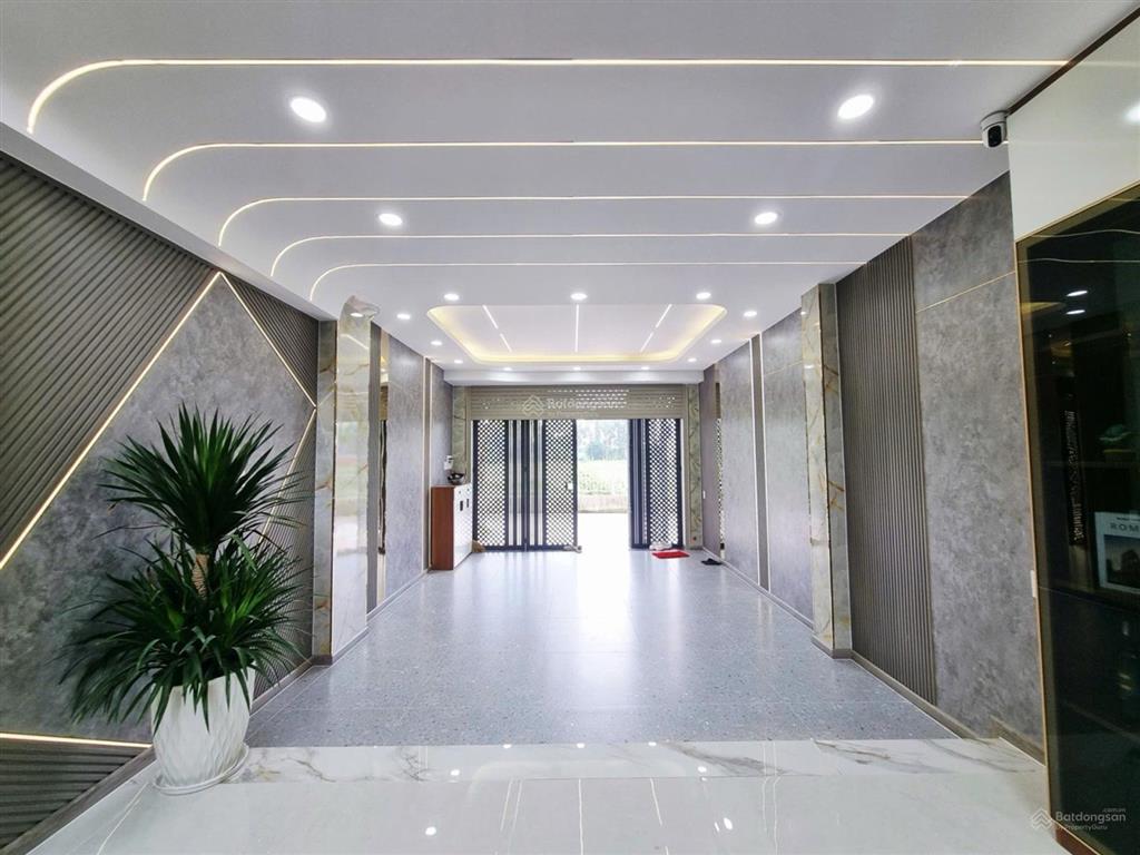 Nhà hẻm xe hơi thạnh xuân 25, quận 12  gara ô tô  full nội thất  chỉ 6,3 tỷ