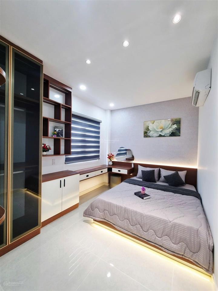 Nhà hẻm xe hơi thạnh xuân 25, quận 12  gara ô tô  full nội thất  chỉ 6,3 tỷ