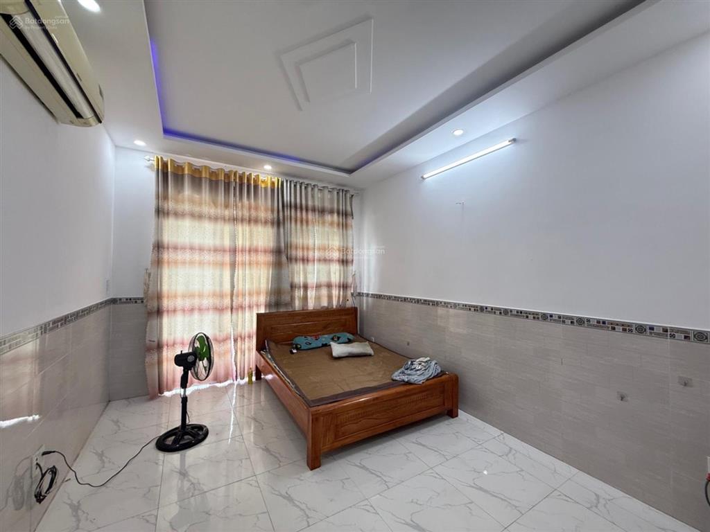 Bán nhà gần chợ vườn lài, an phú đông, quận 12  5x26m  gara ô tô  5pn  8,2 tỷ