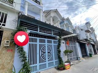 Giảm 800 triệu! nhà 3 tầng tx25, thới an, quận 12, 4x14m, ô tô vào nhà, giá 4,9 tỷ