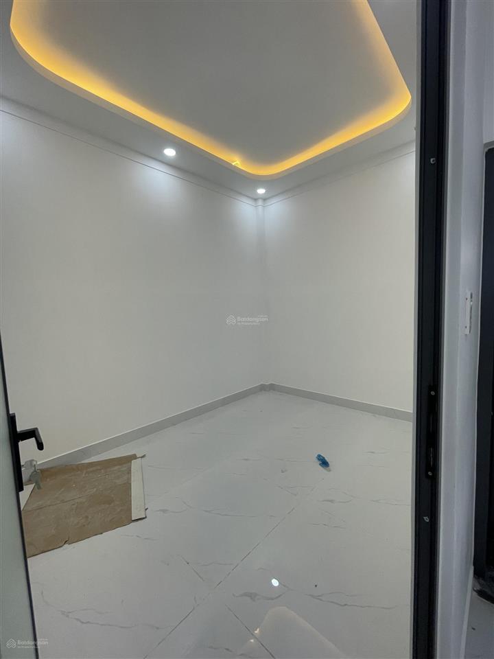 3,6 tỷ.  tth21, tân thới hiệp, quận 12  48m2 (ngang 4m x 12m)  trệt lửng (3pn có pn trệt)  ngay