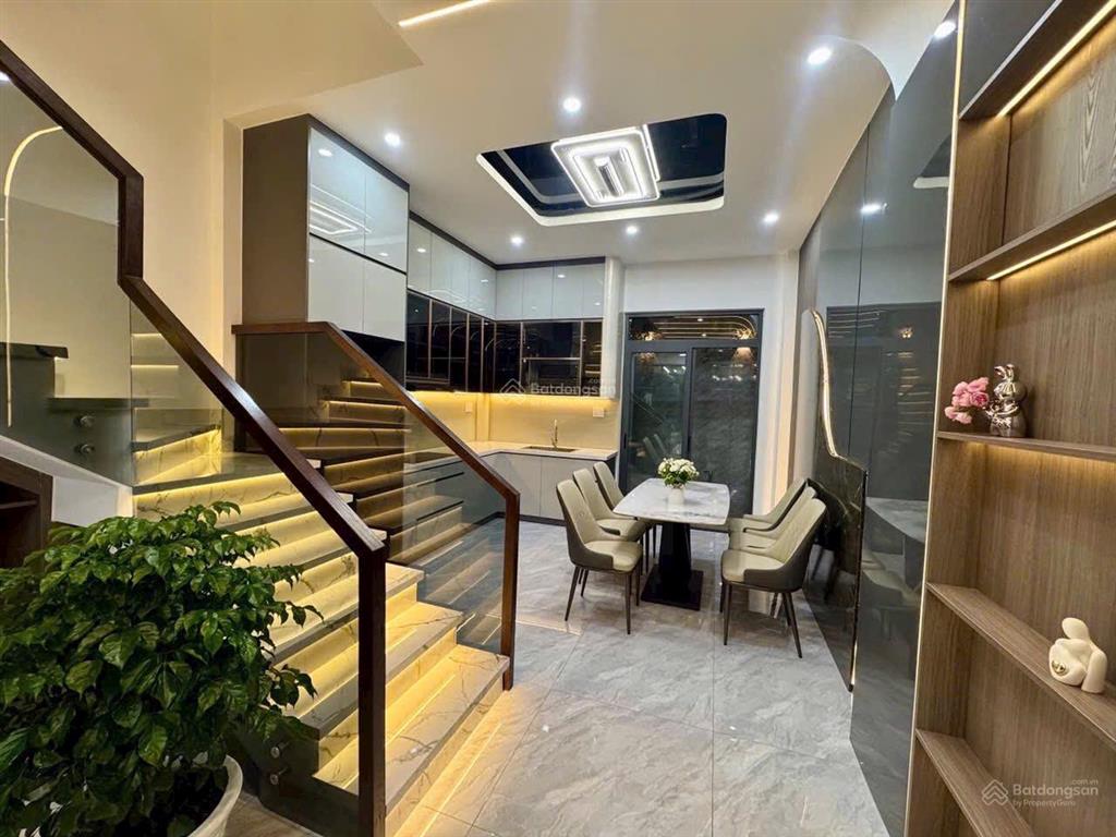 Mặt tiền sông vàm thuật  cầu ông đụng  giảm giá sốc 5.88 tỷ