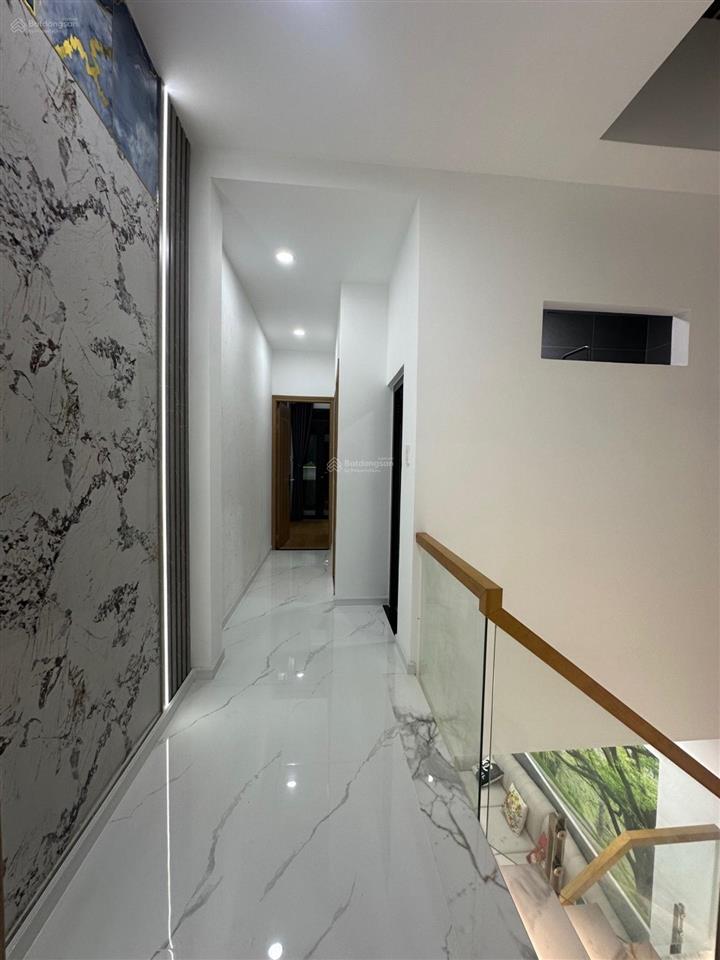 Nhà đẹp thạnh xuân 52 quận 12  2 tầng btct  đường 6m thông  vào ở ngay  giá chỉ 4,3 tỷ tl