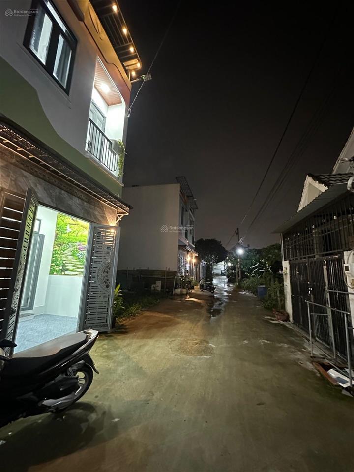 Nhà đẹp thạnh xuân 52 quận 12  2 tầng btct  đường 6m thông  vào ở ngay  giá chỉ 4,3 tỷ tl