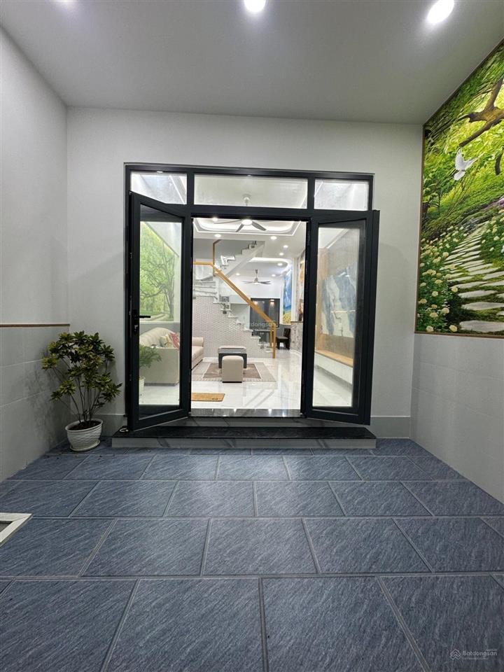 Nhà đẹp thạnh xuân 52 quận 12  2 tầng btct  đường 6m thông  vào ở ngay  giá chỉ 4,3 tỷ tl