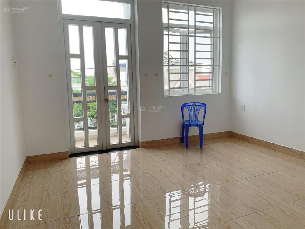 Nhà 3 tầng mặt tiền thạnh lộc 41, quận 12  vừa ở vừa kinh doanh  giá hạ sốc chỉ 6,3 tỷ tl
