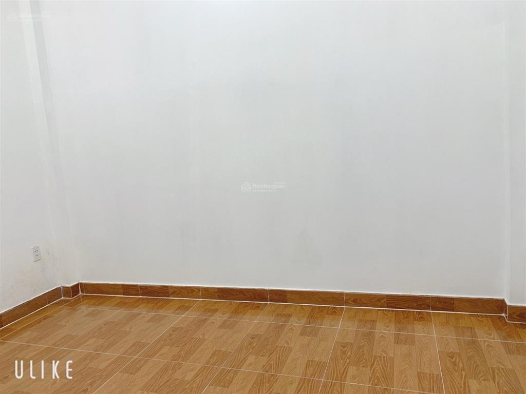 Nhà 2 tầng 86m2 ngang cực rộng 6,9m bên cạnh cao đẳng điện lực thạnh lộc quận 12  chỉ 4,95 tỷ tl