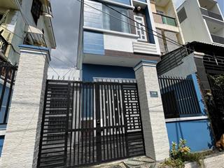 Nhà 2 tầng 86m2 ngang cực rộng 6,9m bên cạnh cao đẳng điện lực thạnh lộc quận 12  chỉ 4,95 tỷ tl