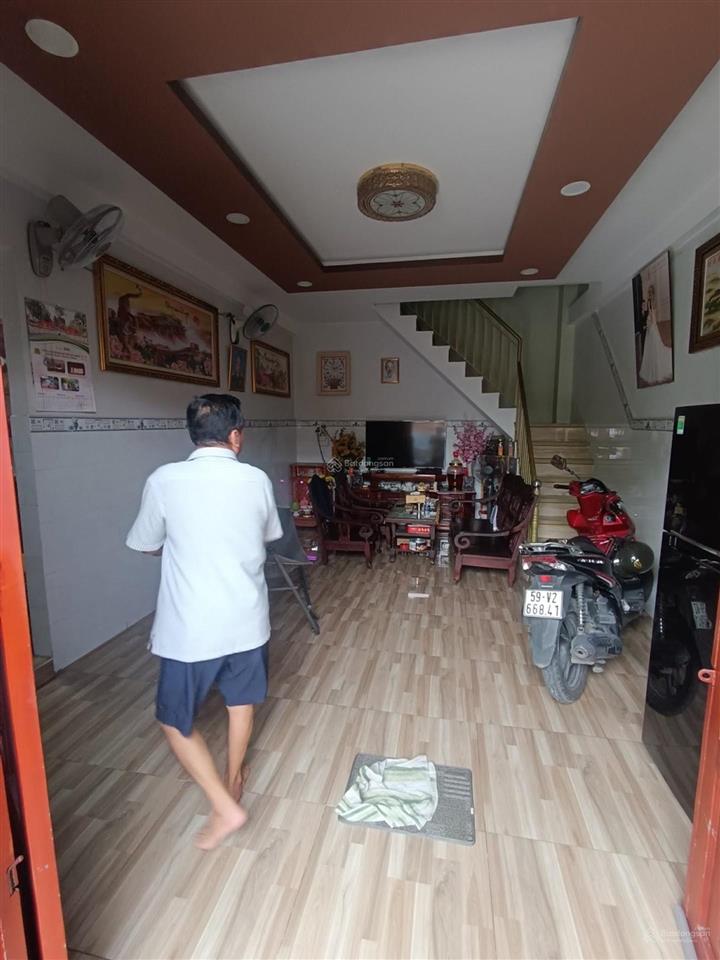 Bán nhà mặt tiền thạnh lộc 51  kinh doanh tốt  giá chỉ 2.89 tỷ