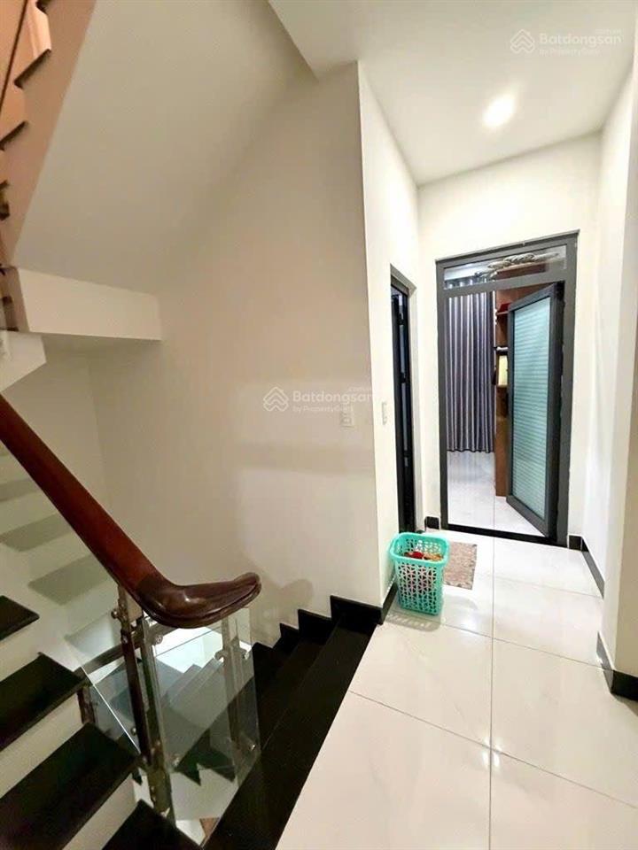 Bán nhà đẹpngô chí quốc phân lô sát kdc vĩnh phú 52m 3 tầng xe hơi ngủ nhà 5.2 tỷ