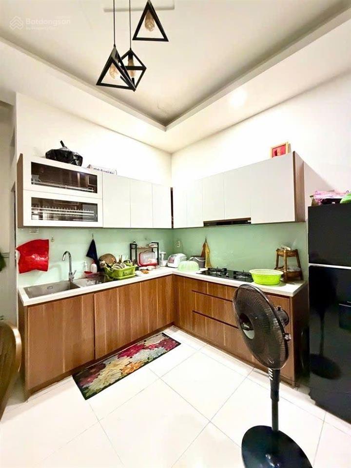 Bán nhà đẹpngô chí quốc phân lô sát kdc vĩnh phú 52m 3 tầng xe hơi ngủ nhà 5.2 tỷ