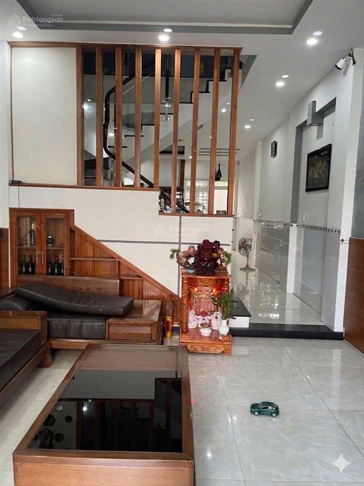 Đối diện vạn phúc city 104m 3 tầng chỉ 7.99 tỷ khu quốc lộ 13 hiệp bình phước
