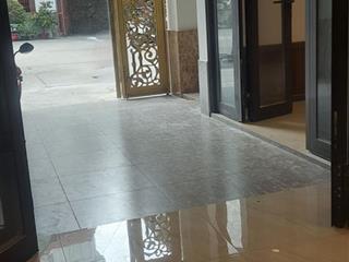 Ace nào lăn tăn thì nên quyết định sớm!để mất em nó vào tay nguời khác là niềm nuối tiếc khôn nguôi