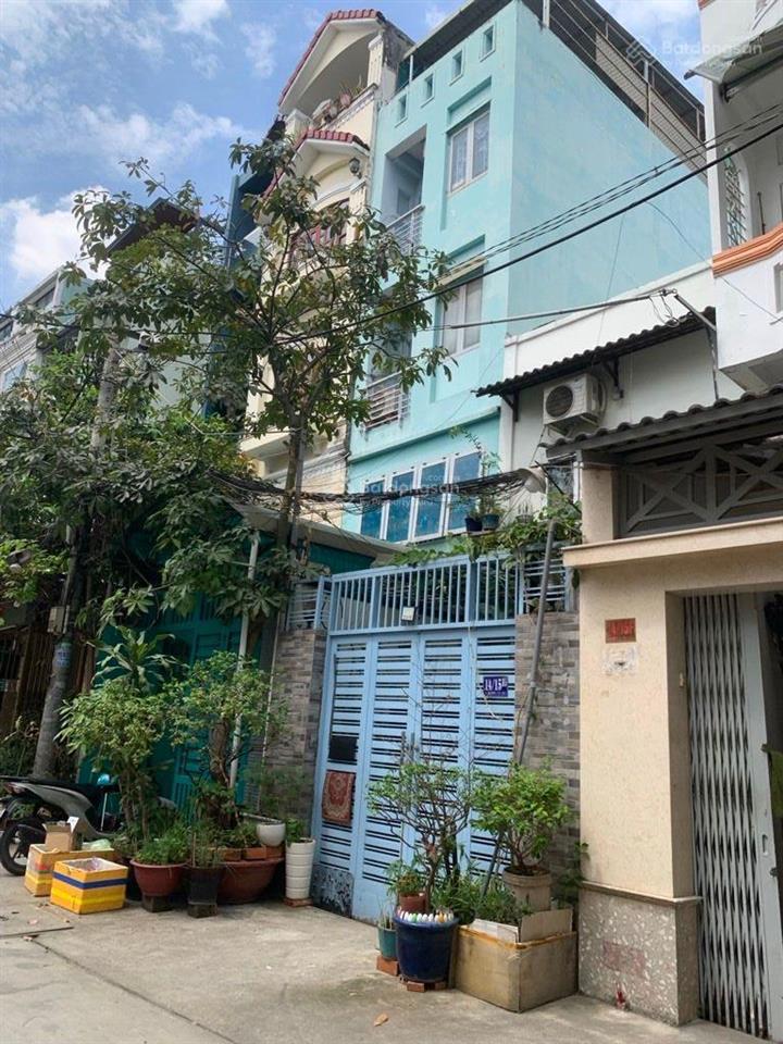 Nhà 4 tầng. hẻm xe tải quay đầu. sát trần hưng đạo, võ văn kiệt phố kinh doanh kim hoàn, đá quí.