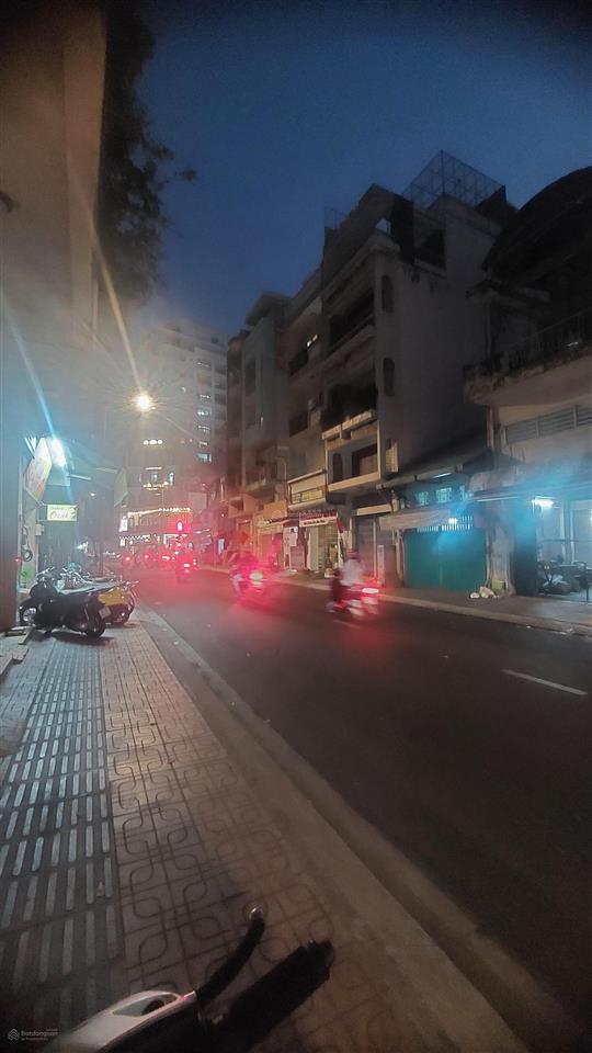 Chỉ 12tỷ.. sở hữu căn nhà mặt tiền nở hậu đường ký hòa. gần bv phụ sản hùng vương, hùng vương plaza