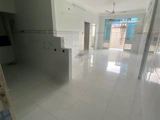 Căn hộ tản đà  2 phòng ngủ rộng  có ban công lớn, cửa sổ. gần cầu nguyễn tri phương. bv an bình