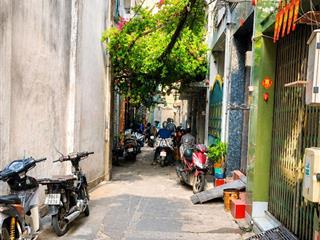Nhà 3tầng gần chợ bình tây. chợ xóm vôi. sát đường hồng bàng. quận 5. nhà cách đường lơn 20m
