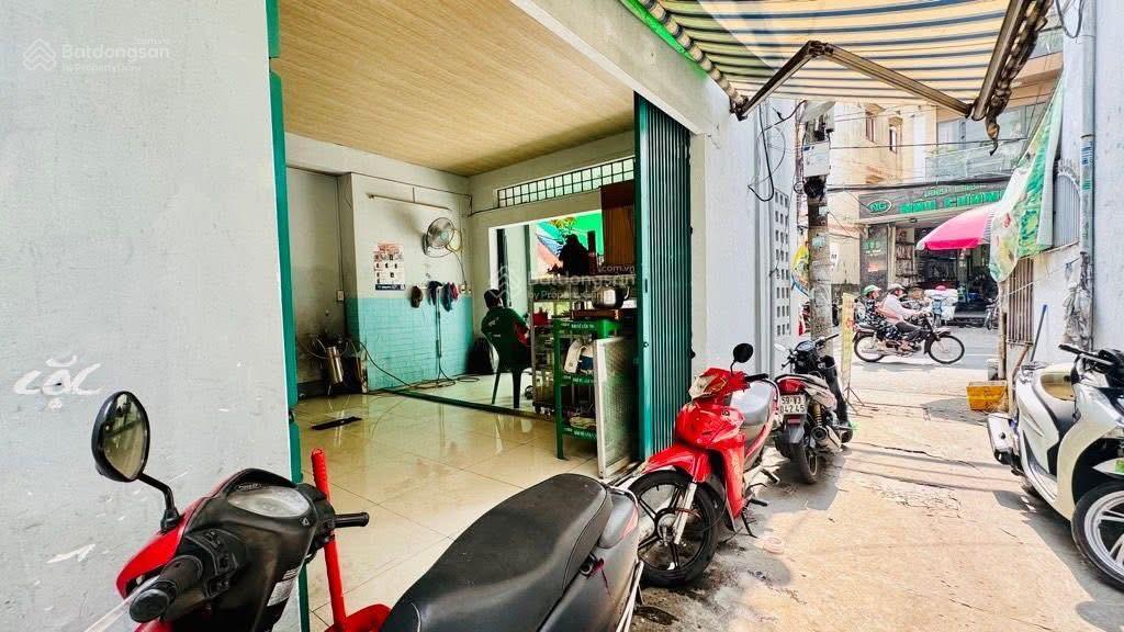 Mặt tiền ba đình kinh doanh cực đỉnh dòng tiền sẵn 61m2, 4.8x13m, giá cực tốt chỉ nhỉnh 7tỷ