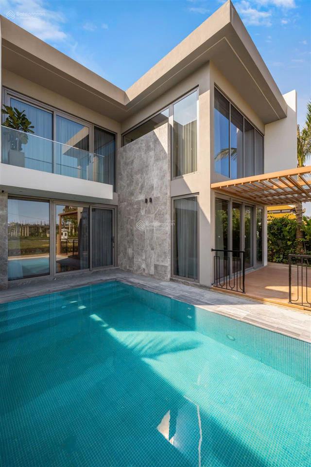 Hiếm! siêu biệt thự regal victoria 360m2, sát bến du thuyền, sân golf, giá 17 tỷ hỗ trợ vay 70%