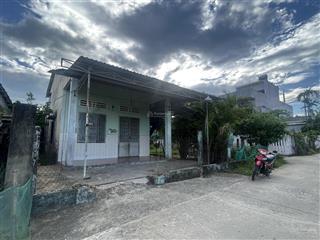 Bán đất tặng nhà cấp 4 tại điện thắng bắc, cách ql1a 200m giá chỉ 1,3 tỷ