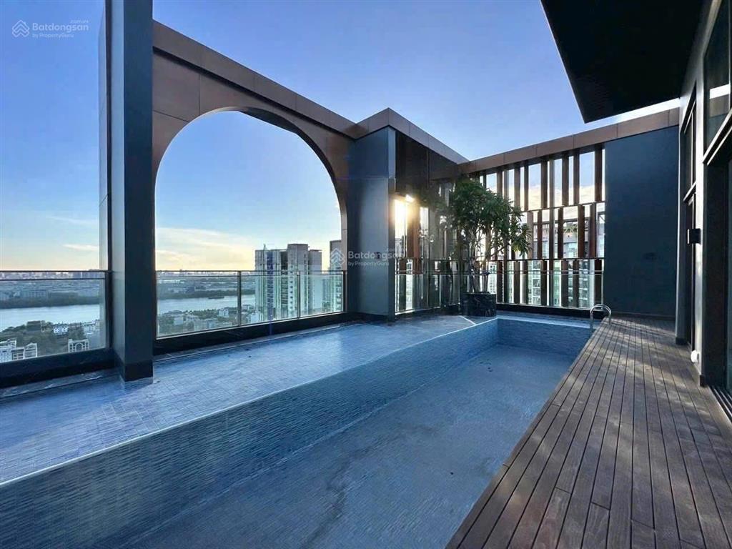 2 sản phẩm đặc biệt cần bán, hai căn liền kề 7 phòng ngủ 545m2 và penthouse diện tích 570m2