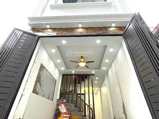 Chính chủ gửi bán dt45m2 giá hơn 5 tỷ ô tô đỗ ngõ nhà 4 tầng ngọc hồi dân cư đông tiện ích bạt ngàn