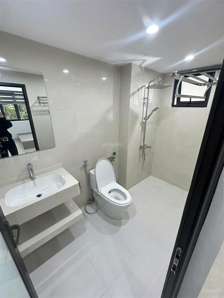 Cho thuê shophouse, dt 120m2.  0966 848 ***