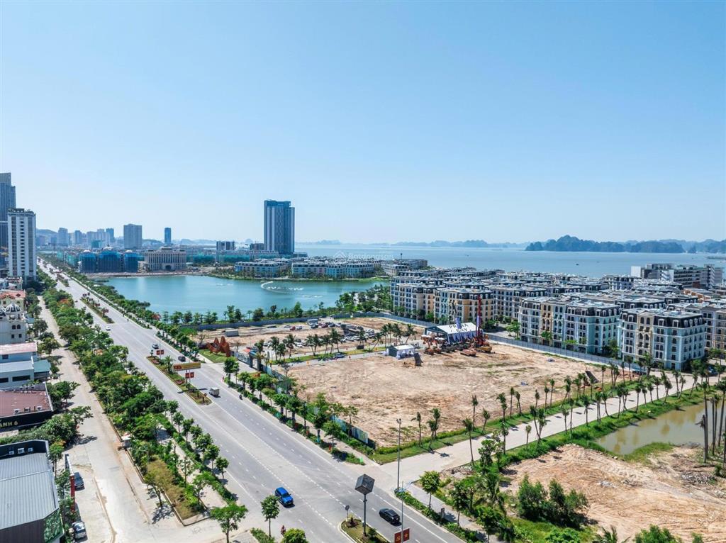 Cực hiếm! bán căn hộ chung cư mới đường hoàng quốc việt, 32,5m2 * 1,7 tỷ hỗ trợ 30 tháng