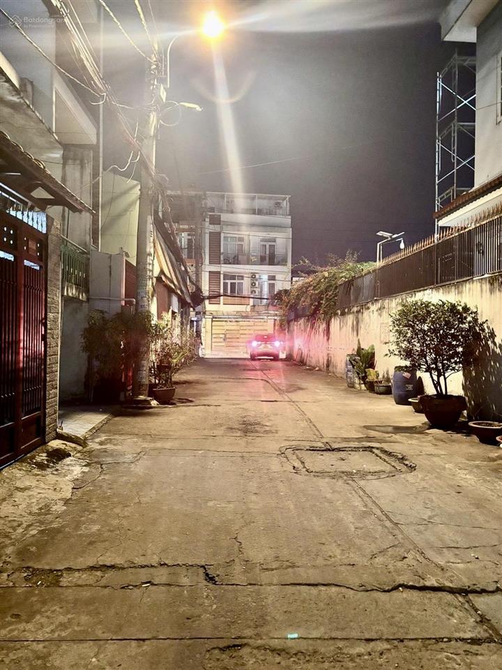 Siêu phẩm mã lò hẻm xe tải 8m sát mặt tiền chỉ 5.8 tỷ