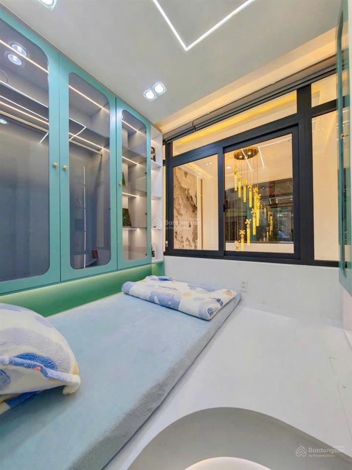 Xuất cảnh bán nhà hẻm rộng 6m phạm phú thứ, 48 m2, 4 tầng, 5 phòng, sân thượng, gần chợ bình tiên