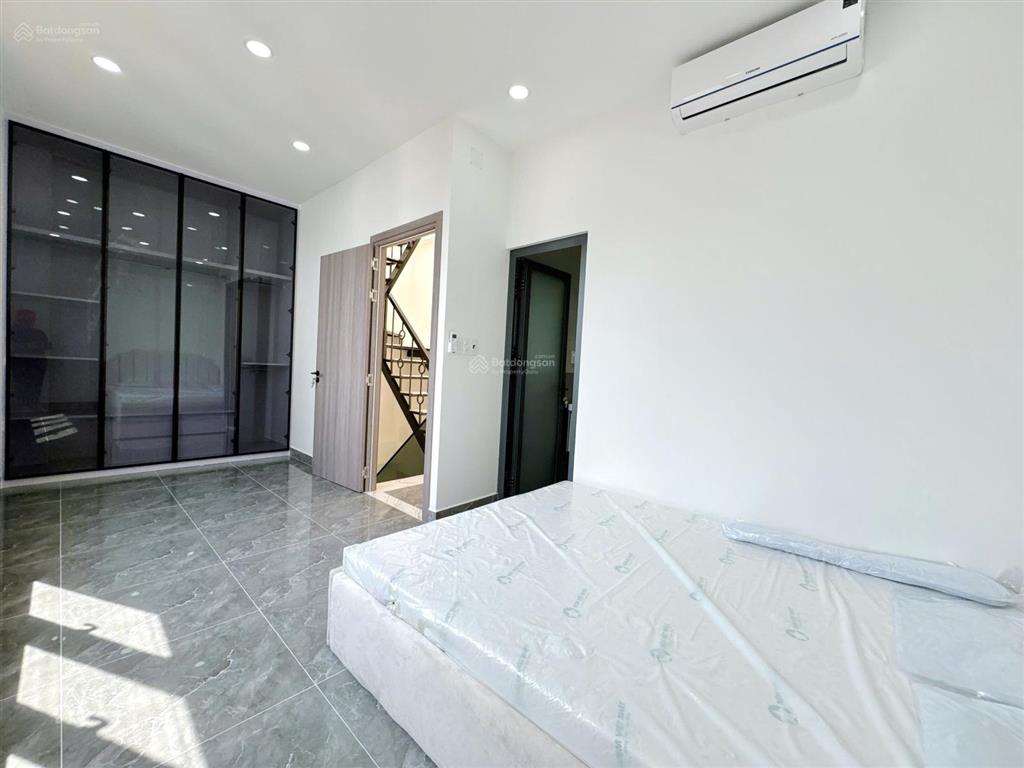 Nhà đẹp 4 tầng sát mt trần xuân soạn 43m ngang 6.4m full nội thất nhỉnh 5 tỷ