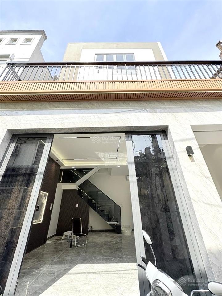 Nhà đẹp 4 tầng sát mt trần xuân soạn 43m ngang 6.4m full nội thất nhỉnh 5 tỷ