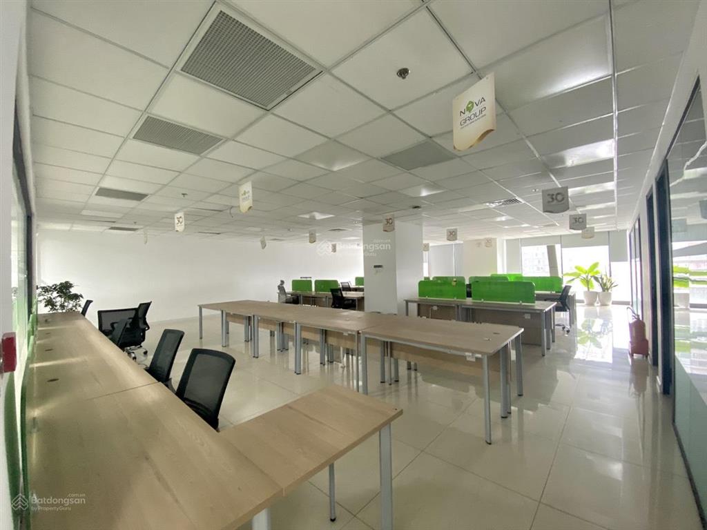 Cho thuê văn phòng full nội thất đường ung văn khiêm  diện tích 400m2  110tr/tháng  0971 079 ***